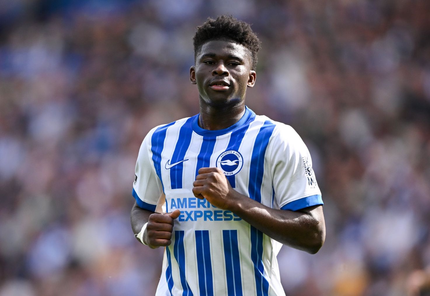 巴莱巴战曼联数据：首发出战59分钟，传接胜利率80.5%