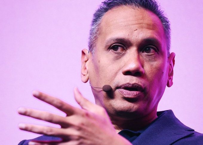 科莫主席：法布雷加斯从未想过离开，期望他指明未来教练人选