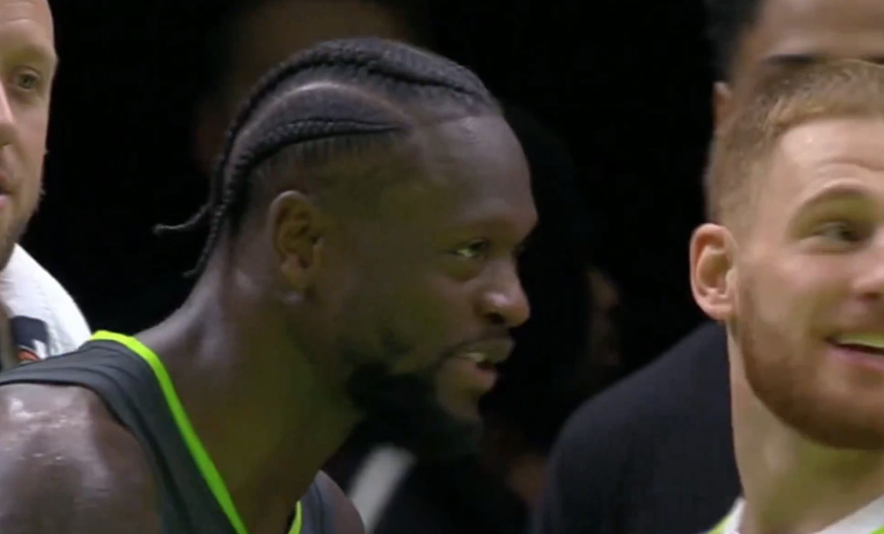 米勒三不沾助威少达成三双！兰德尔调侃：他这是给威少送三双