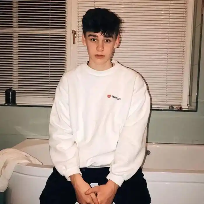 6686体育app初级作者Laura