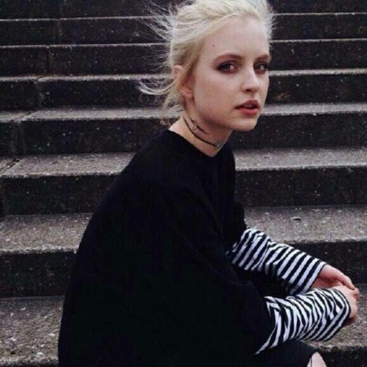 6686体育app初级作者离城未安