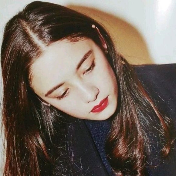 6686体育app铁牌作者Greta