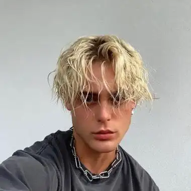 6686体育app金牌作者Wallace